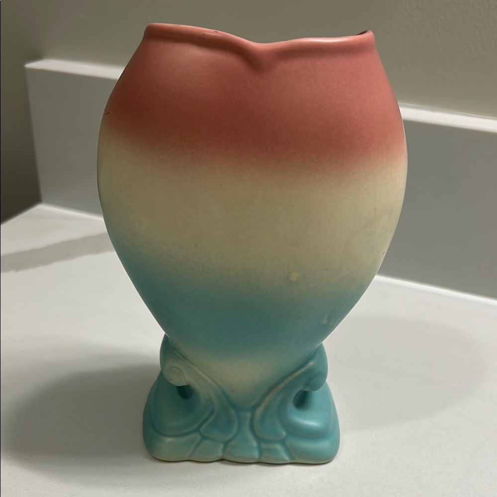 HULL ART POTTERY BOWKNOT B-3 6 1/2" CERAMIC VASE - Picture 3 of 6
